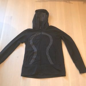 Lululemon jacket size 10 stride jacket